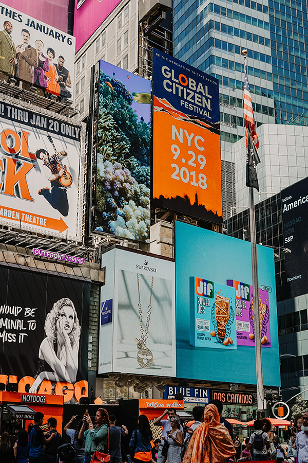 advertising-led-display-4.jpg