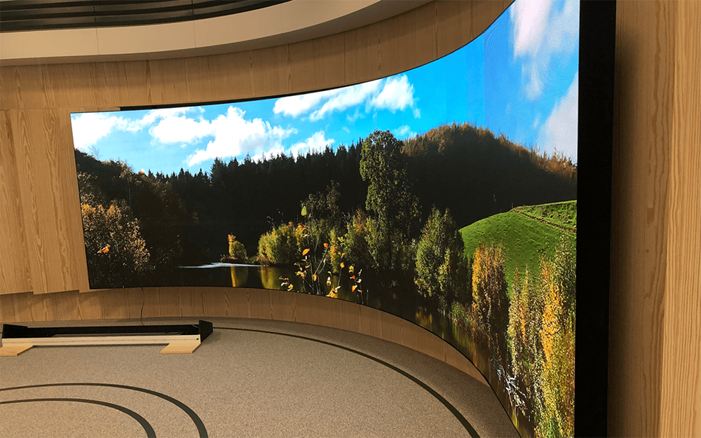 curved-p0.9375-led-installed-at-utar-malaysia-2.jpg