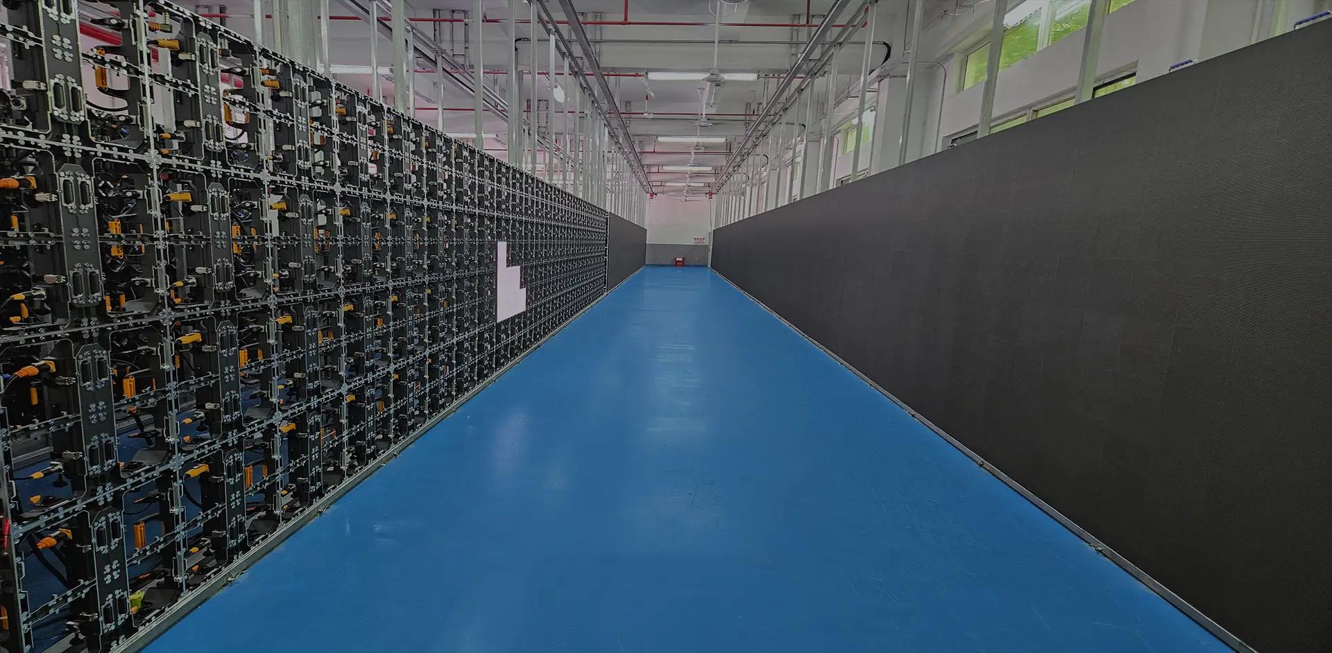 10,000㎡ Monthly Capacity, Global Standards