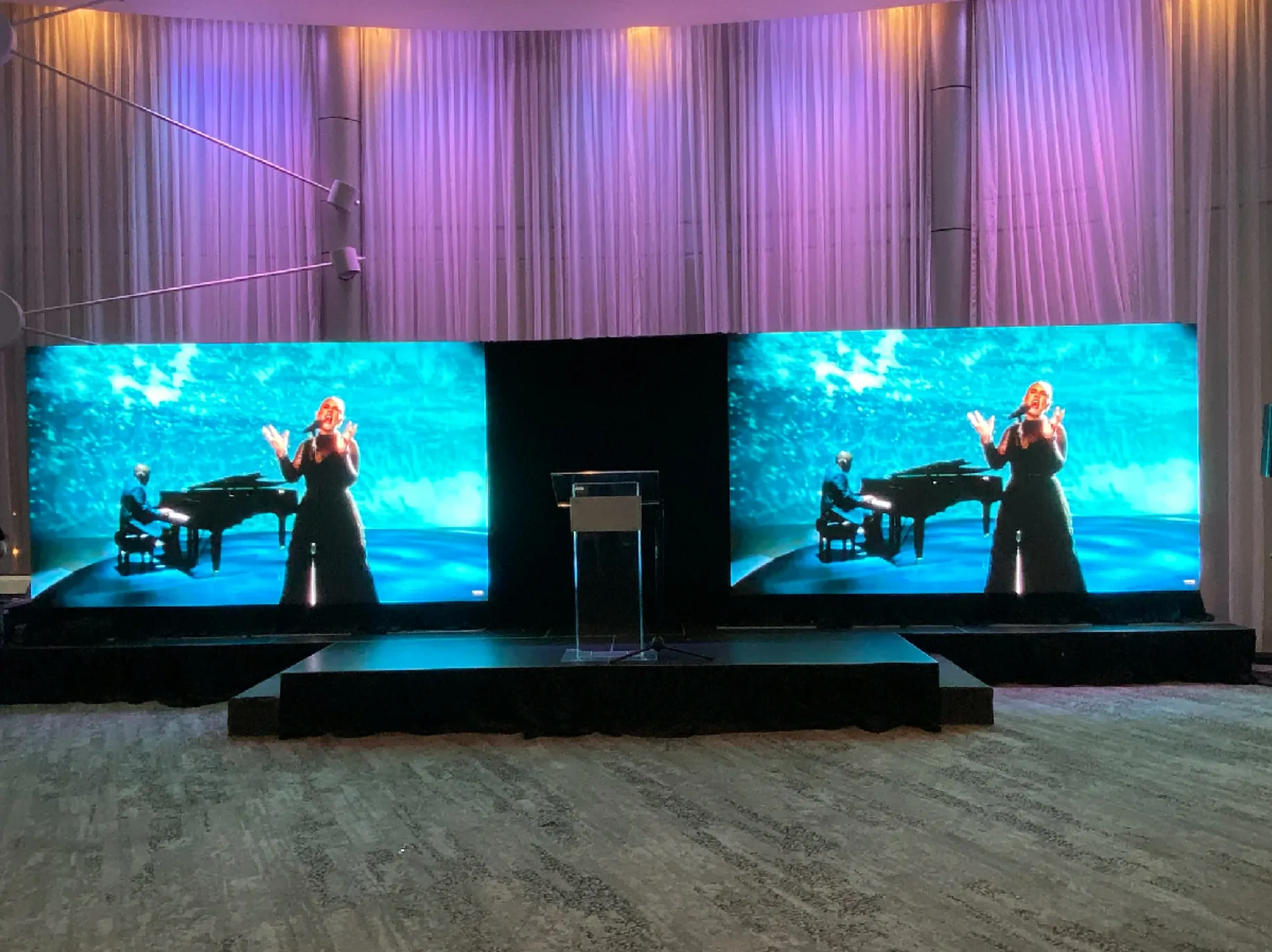 led-display-lights-up-singapore-hotel-stage-stage_back_led_screen.webp led-display-lights-up-singapore-hotel-stage-stage_back_led_screen.webp