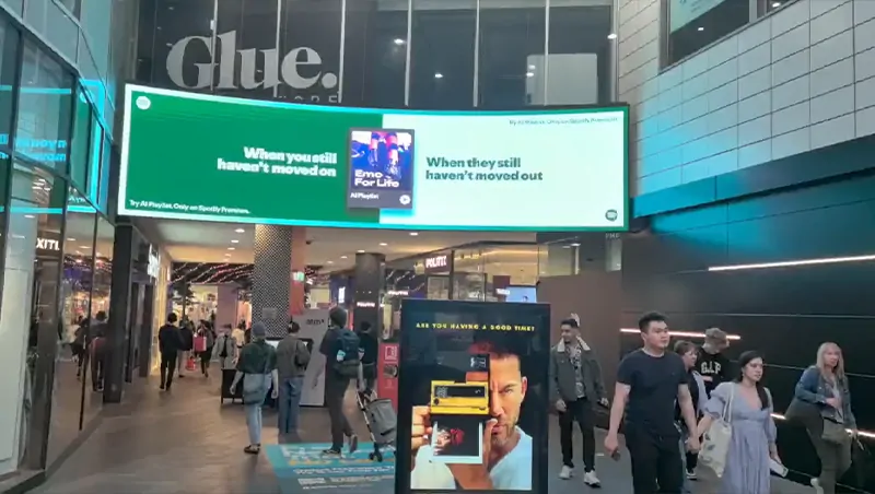 How do refresh rates affect LED displays?  What to avoid when buying?